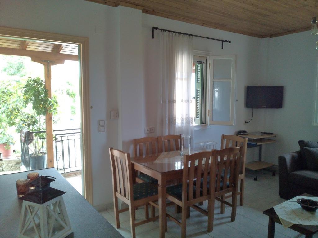 Christos House Villa Kariá Oda fotoğraf